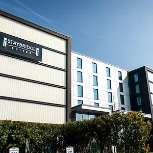 Staybridge London Heathrow - Bath Road, An Ihg 4* Hillingdon